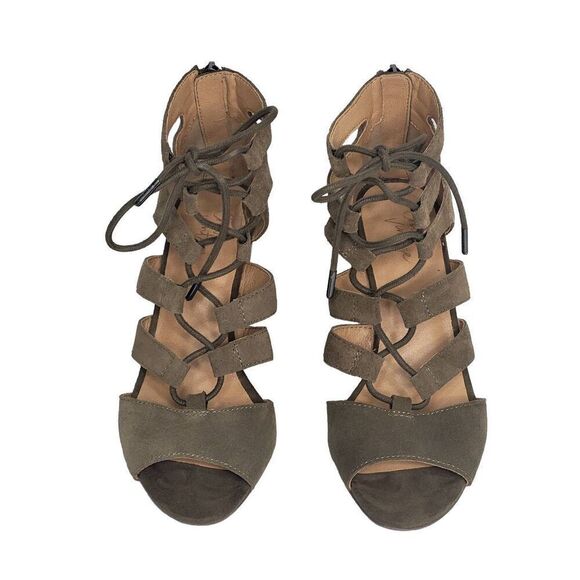 Crown Vintage Wedge Heel Gladiator Strappy Sandals Women’s Size 7 Nuetral Green - Picture 1 of 12
